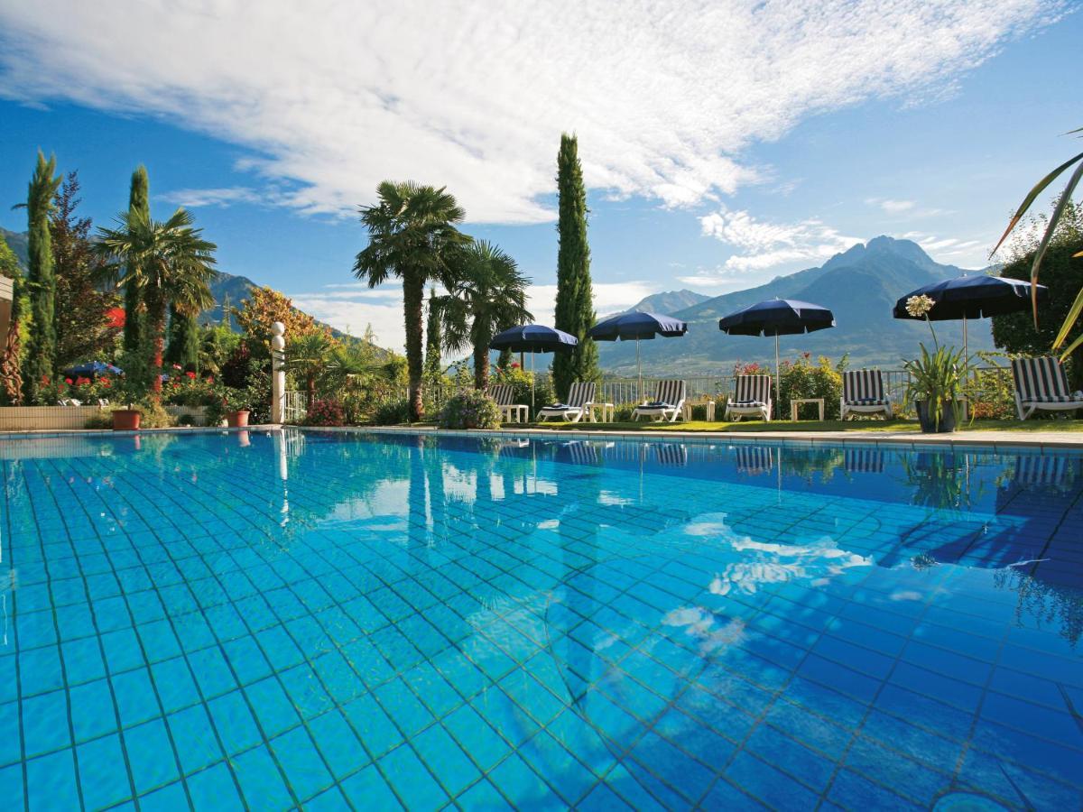 Parkhotel Marlena - Adults Only Marlengo Bagian luar foto