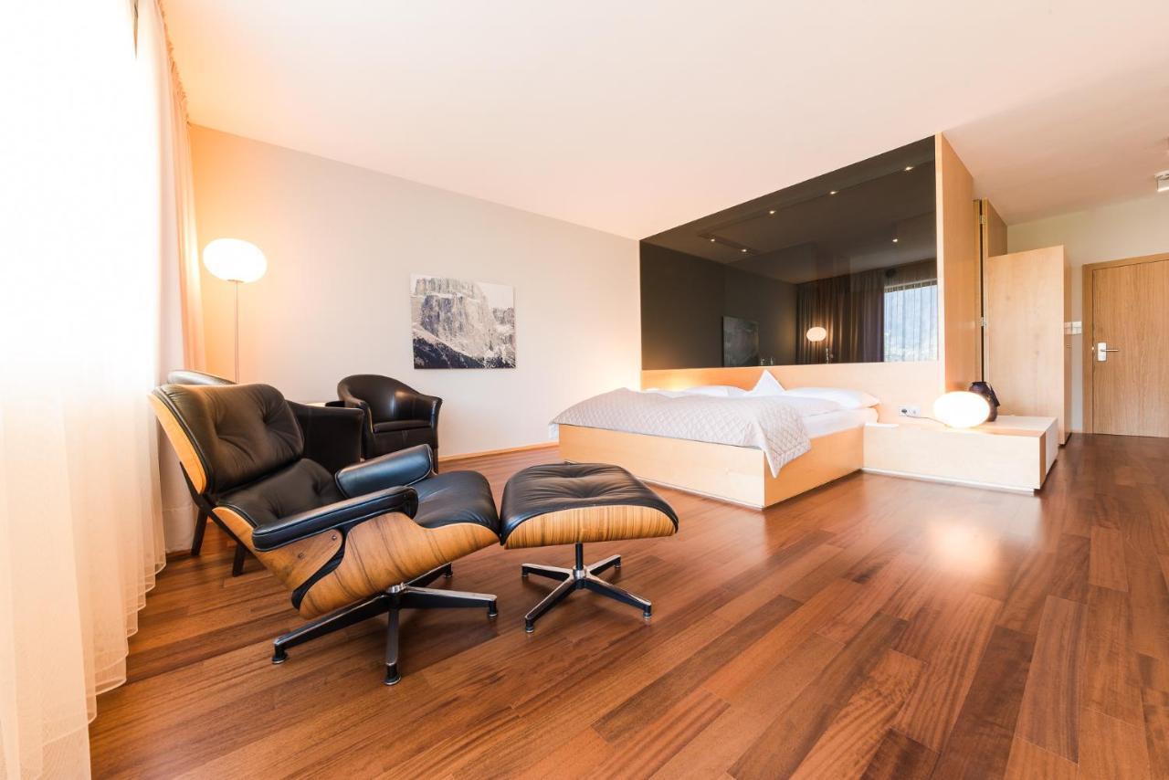 Parkhotel Marlena - Adults Only Marlengo Bagian luar foto
