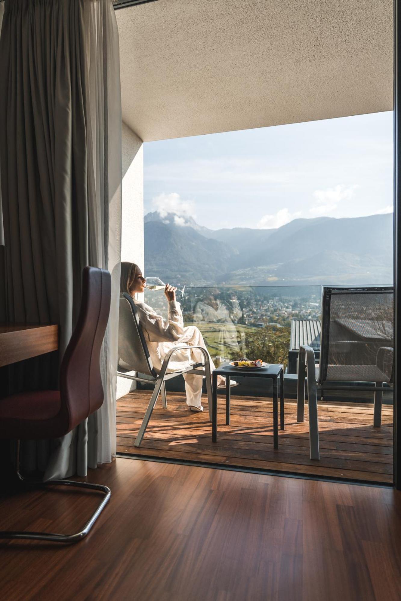 Parkhotel Marlena - Adults Only Marlengo Bagian luar foto